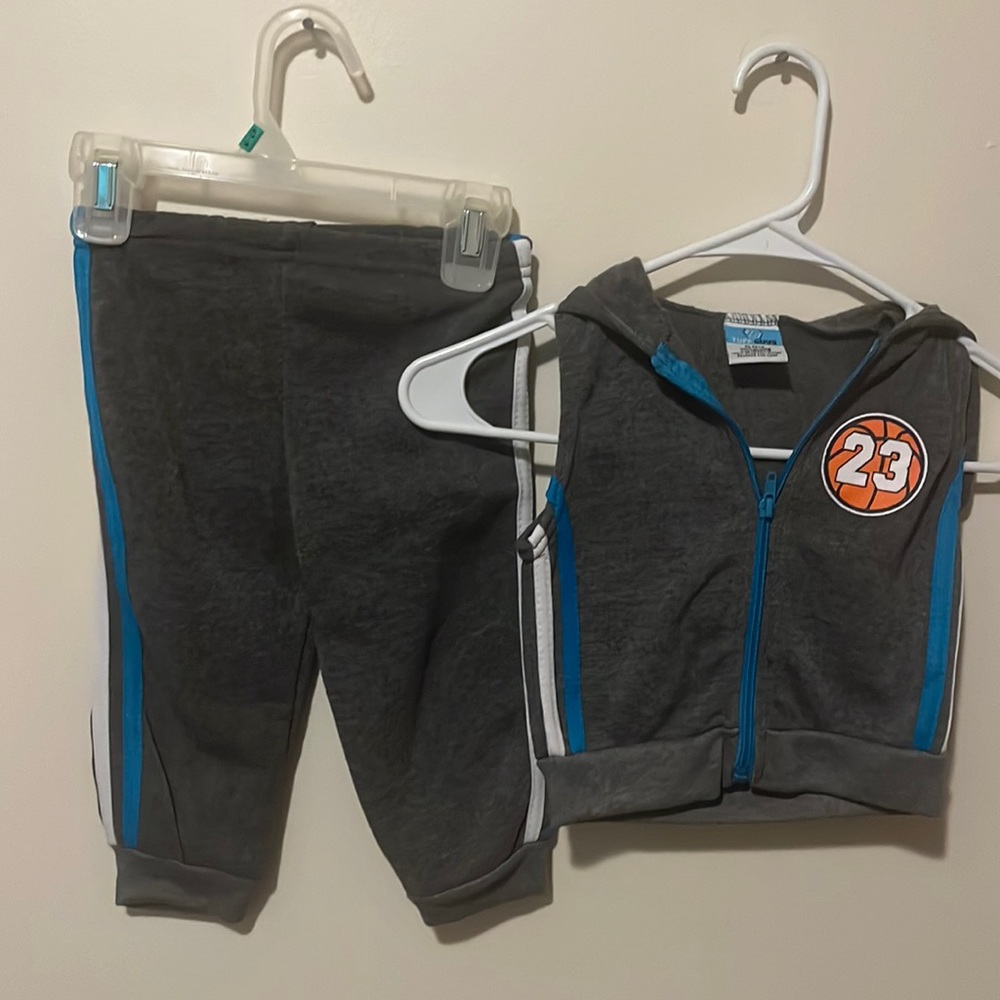 18 mos jogger set sleeveless sweatsuit